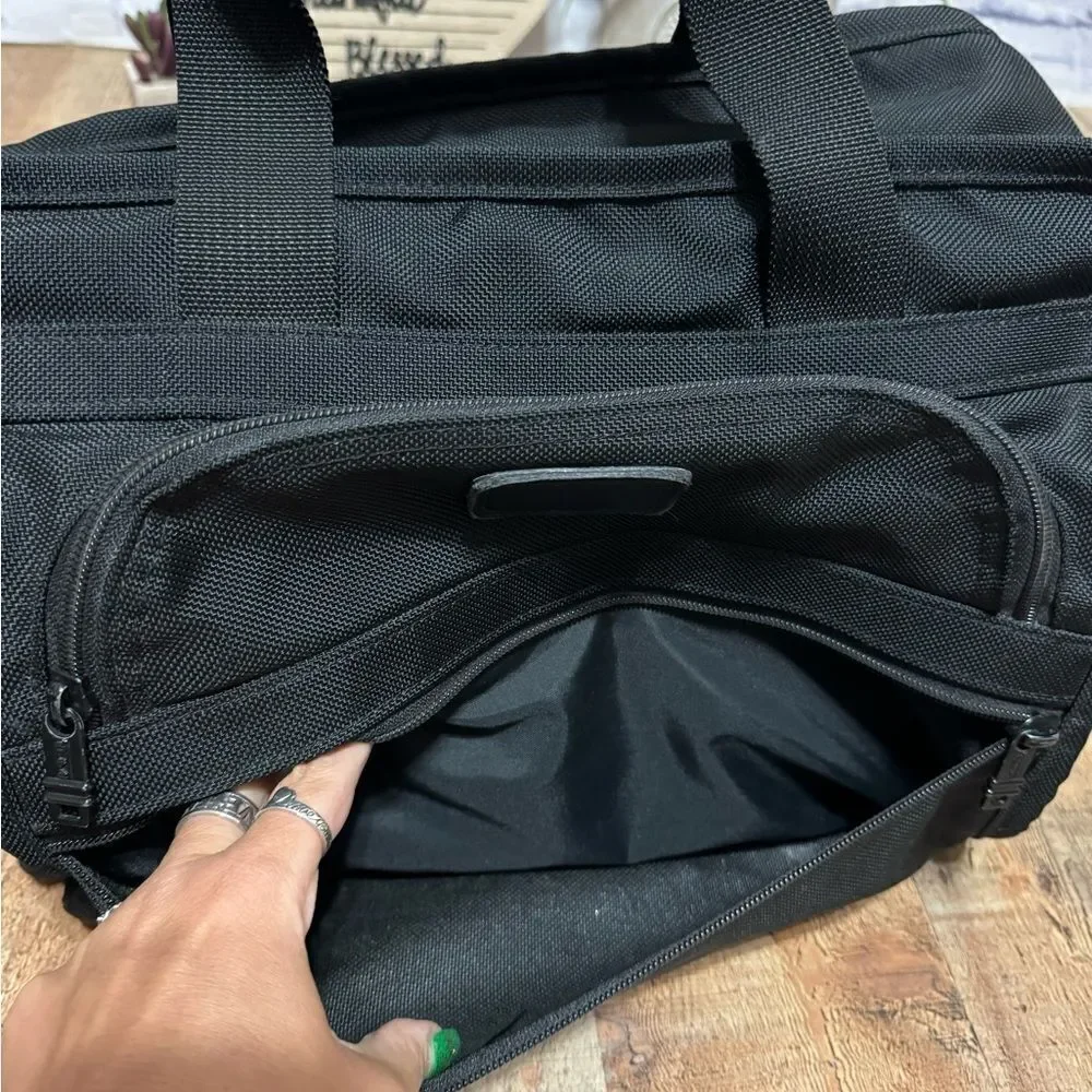 TUMI USA ALPHA BLACK BALLISTIC NYLON VINTAGE MESSENGER BRIEFCASE BAG